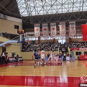 浙江临海：篮球运动凝聚两岸青年 赛场上下缔结友谊